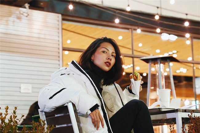 Xuân Lan, Hoàng Thuỳ, Phương Mai lên tiếng bênh vực Lại Thanh Hương Xuân Lan, Hoàng Thuỳ, Phương Mai lên tiếng bênh vực Lại Thanh Hương